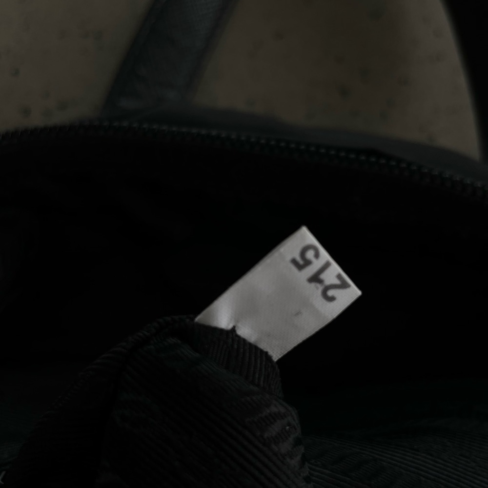 PRADA one shoulder backpack - Picture 4 of 10